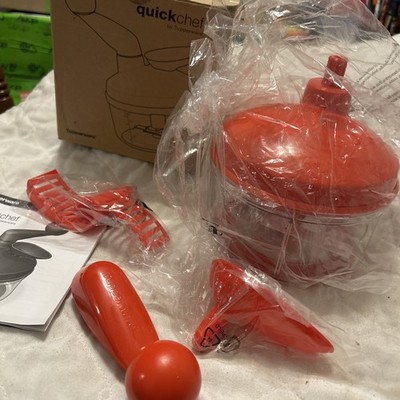 Tupperware Quick Chef Food Processor Chopper Mixer  4 Cups Red COMPLETE NEW NIB