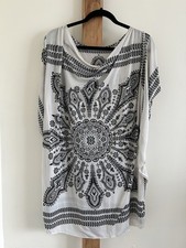 Geometric Shift Dress White Black Cowl Neck Short Sleeve Pullover Women's