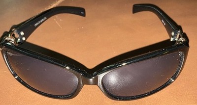 Halston Women s Black Sunglasses Silver Logo Temple Detail Designer Eyewear