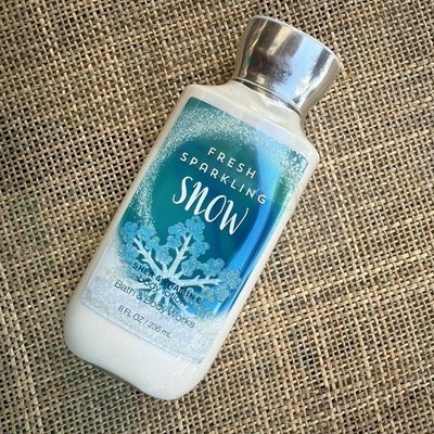 Bath & Body Works FRESH SPARKLING SNOW Body Lotion 8oz Shea Vit E Aloe SEALED