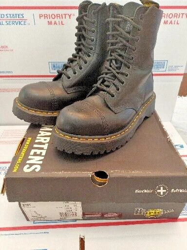 Dr martens shop 8761