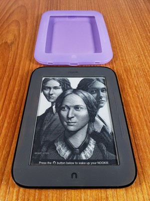 Barnes Noble Nook Simple Touch E Reader Wi Fi 2gb 6 Bnrv300