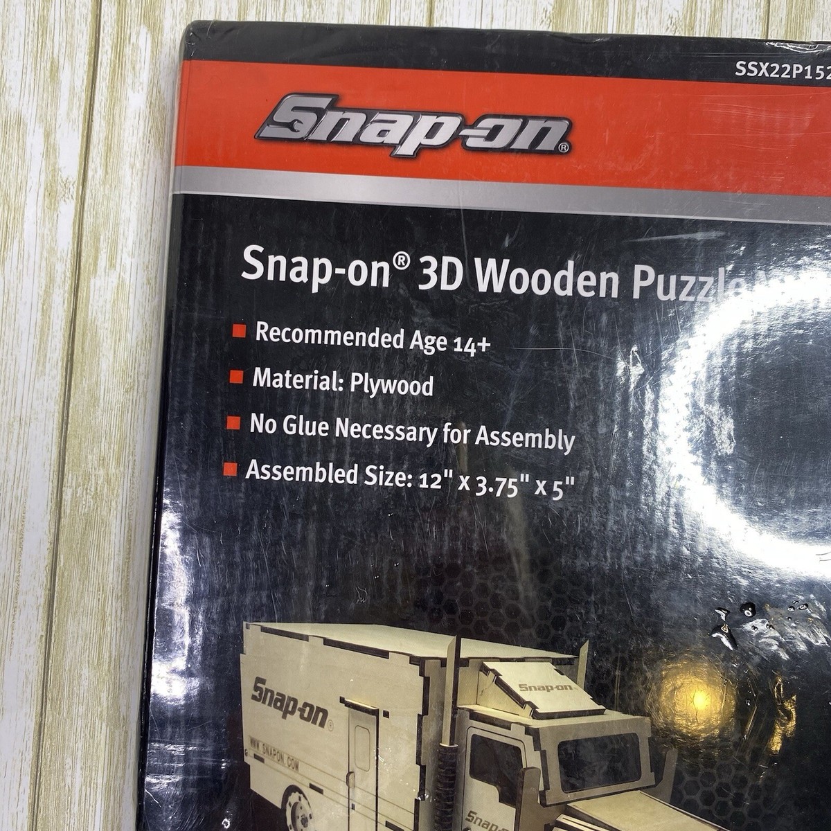 Snap On Tools 3D Wooden Puzzle Van New and Sealed SSX22P152 Gift