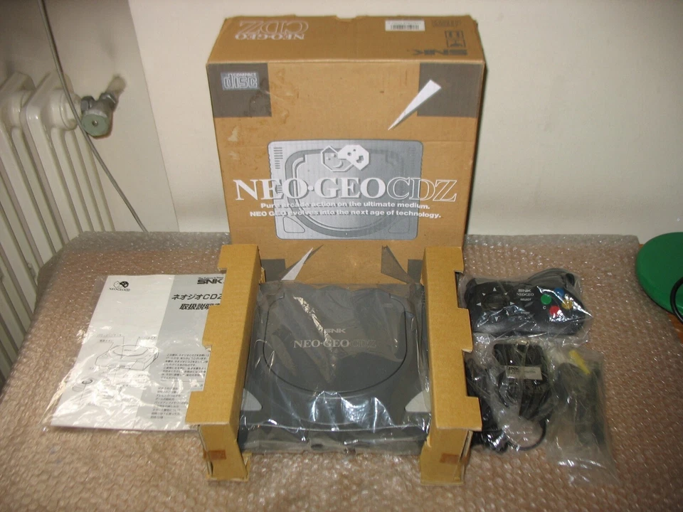 BOXED SNK NEO GEO CDZ CONSOLE JAP IMPORT! - Immagine 2 di 4
