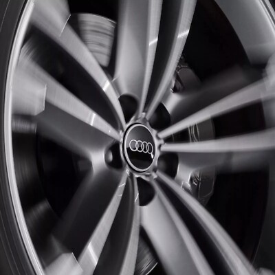 アクセサリー Audi Dynamic hub caps 4M8071006A Original Audi Dynamic Center Wheel Hub Caps 4pcs Audi Rings