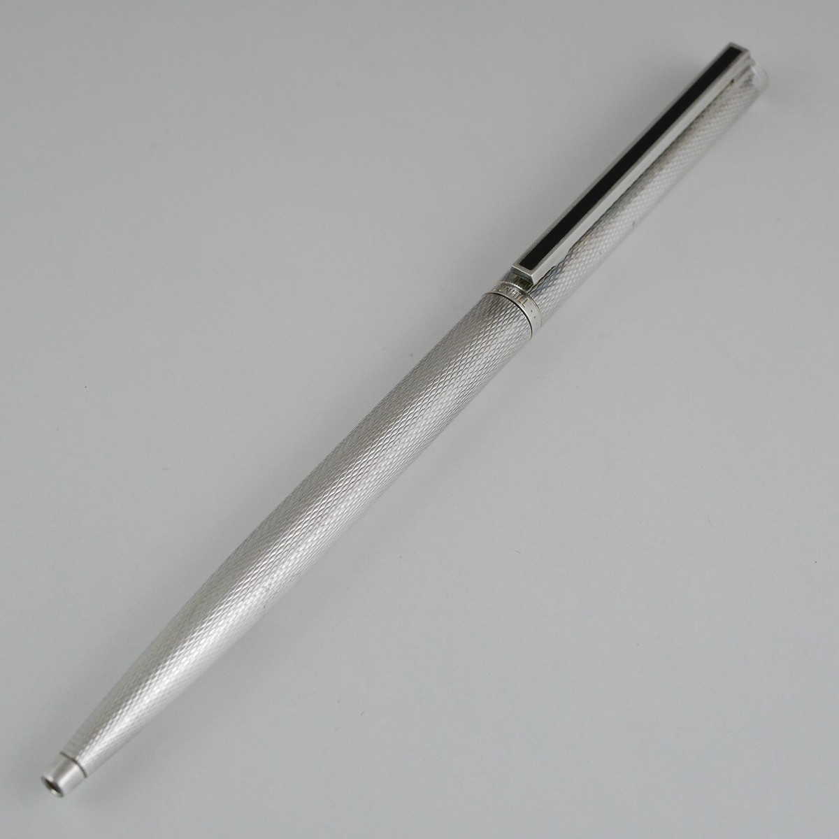 dunhill Gemline Silver Plated Barley Black Clip Ballpoint