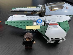 LEGO 9494 Star Wars Anakin&rsquo;s Jedi Interceptor 5 Minifigs w/Manual No Box Used