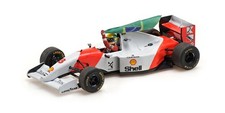 Minichamps 1:43 McLAREN MP4/8 AYRTON SENNA WIN AUSTRALIA 1993 WITH FLAG DIRTY V.