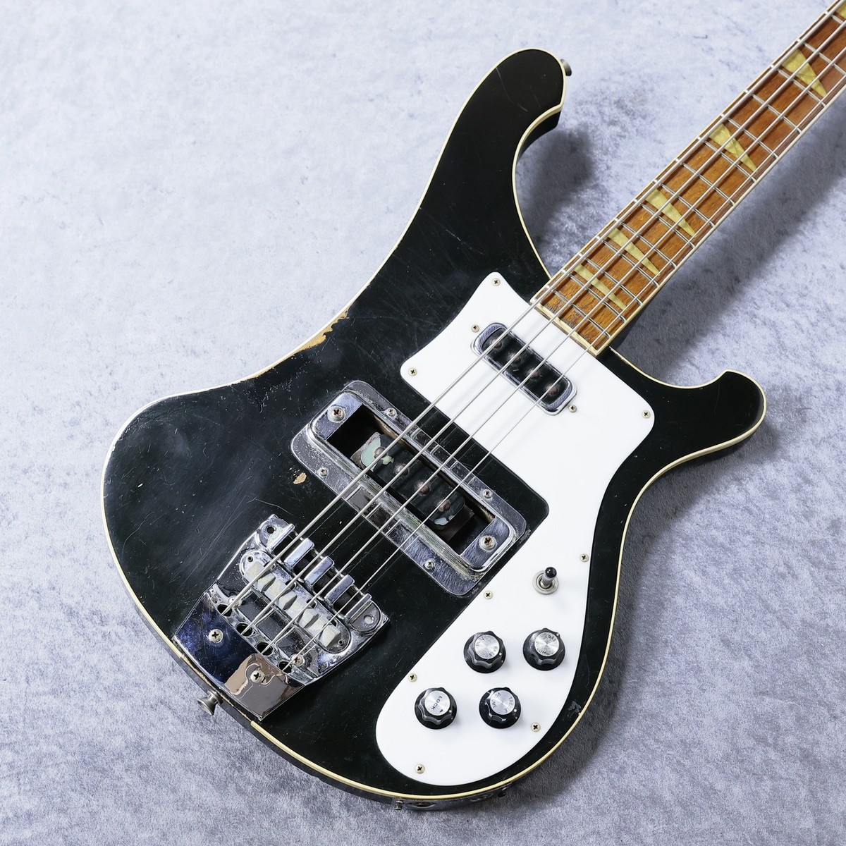 1975年製 Rickenbacker 4001 Jetglo リッケンバッカー Rickenbacker 1975 4001 - Jetglo - 4.16kg | eBay