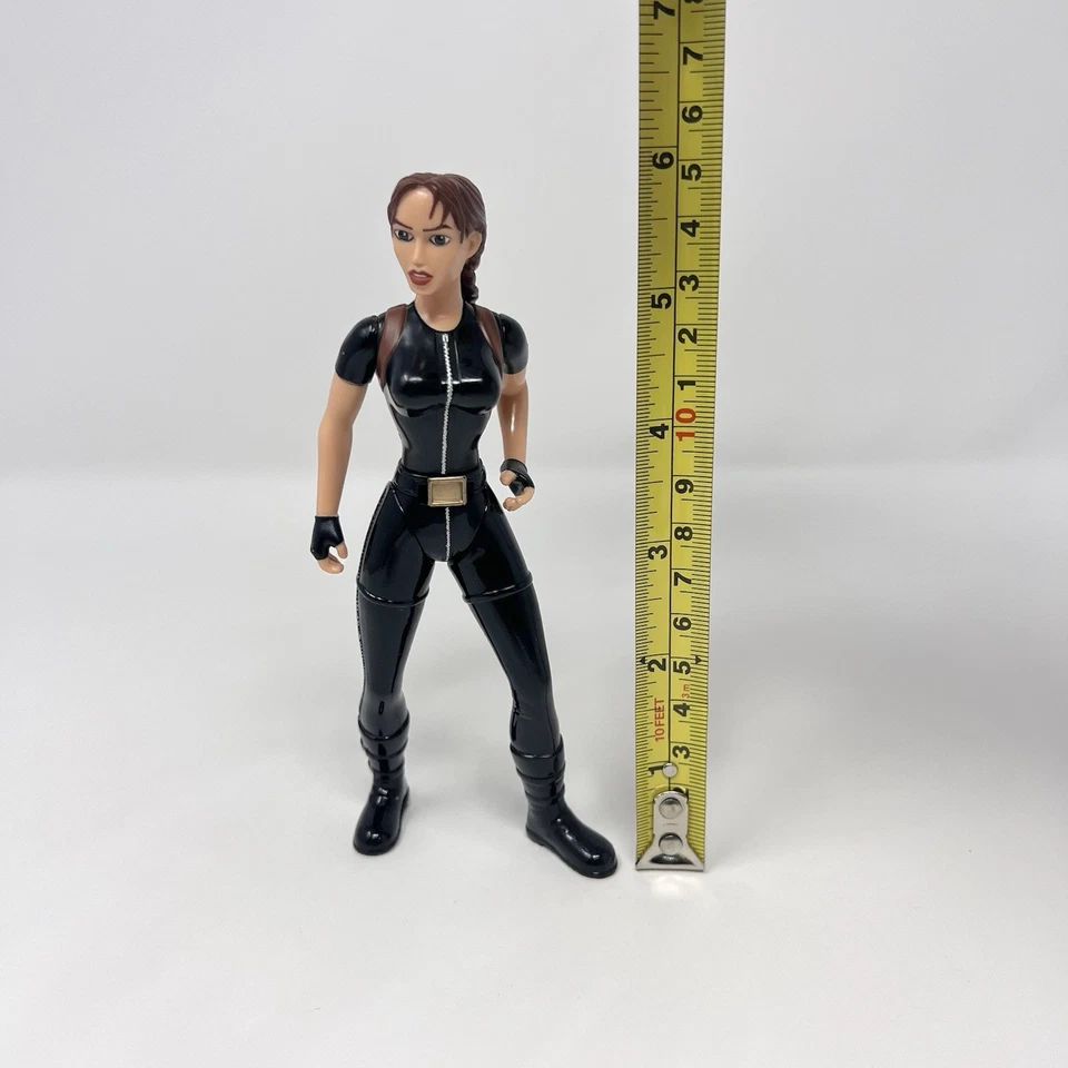 Figura de acción Playmate Toys Lara Croft Tomb Raider 2000 Foto 4 de 4