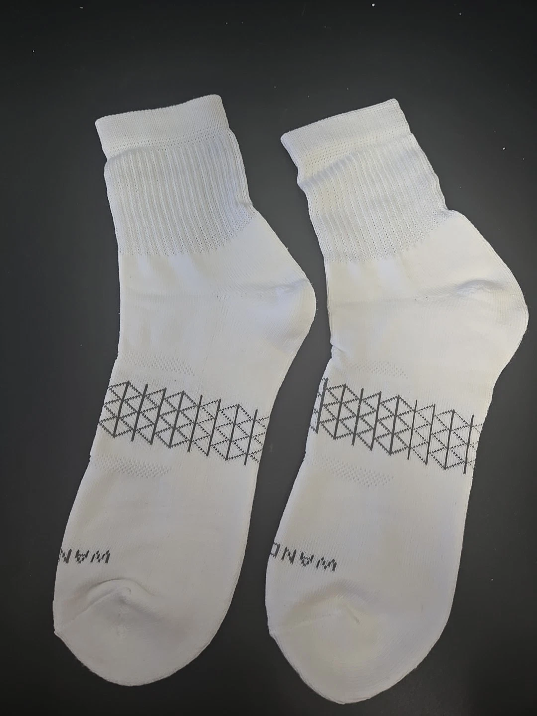 Men's Athletic Ankle Socks 8 Pairs Size M 6-9/9-12/12-15 White
Opens in a new window or tab