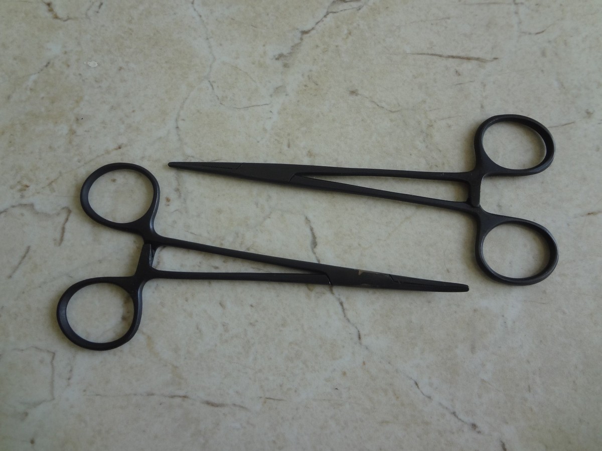 Curved Mosquito Hemostat Forceps - 5" Black Finish Surgical/Vet Tool