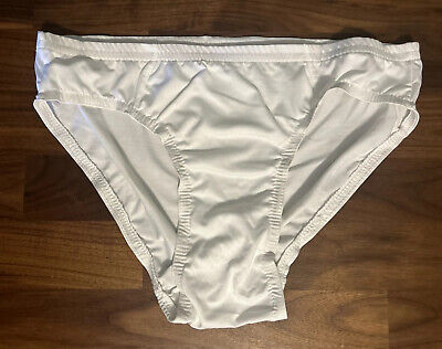 Panties With Wide Gusset
