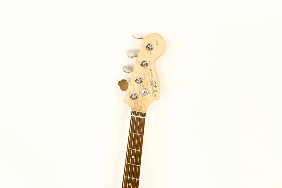 Squier Affinity Series Precision Bass PJ Metallic Red CG01PRZ - Image 2 of 4