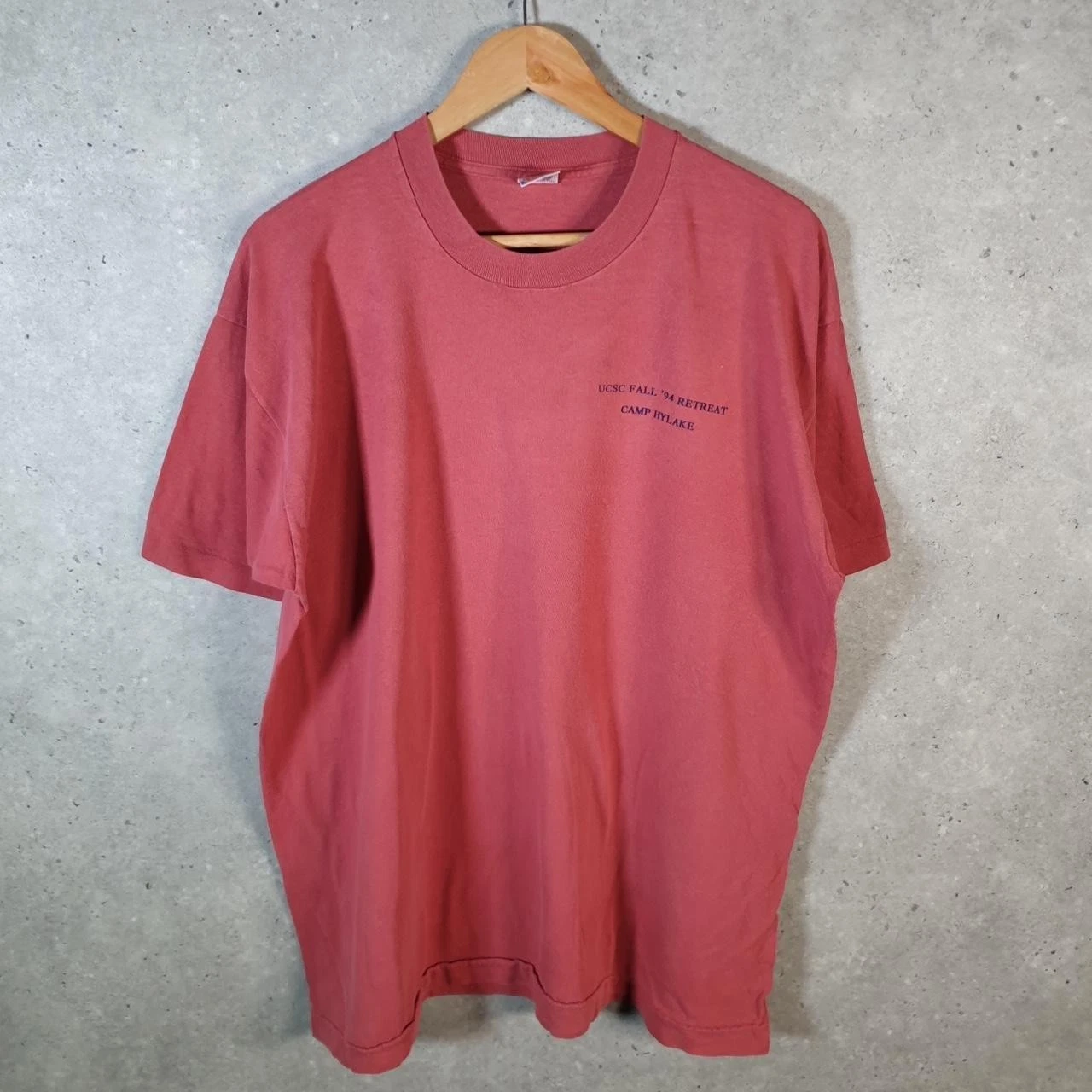 Vintage Fruit Of The Loom 1994 Camp Hylake Retreat USA 90s T Shirt Mens XL Red