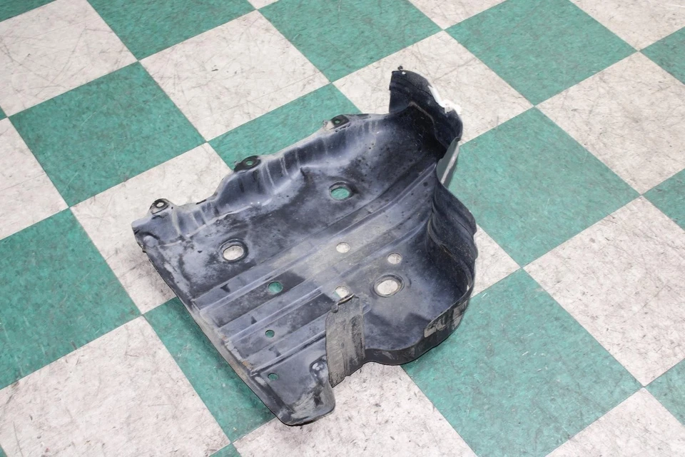 10-24 4 Runner Gas Fuel Tank Reservoir Skid Plate Shield Guard Unit Factory OEM - Image 3 of 4