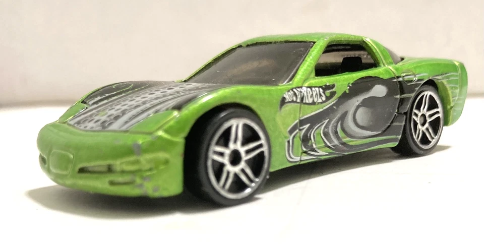Corvette Hot Wheels '97 - 2002 H W Octoblast 5-pk 4/5 - coche suelto verde Foto 2 de 4