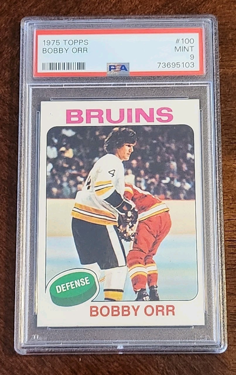 1975-76 Topps Bobby Orr #100 PSA 9 Boston Bruins HOF Mint
