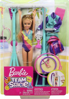 Barbie Team Stacie Puppe und Gymnastik Spielset mit Spinnstange