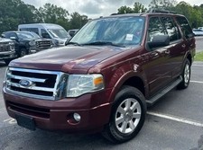 2010 Ford Expedition XLT Sport Utility 4D