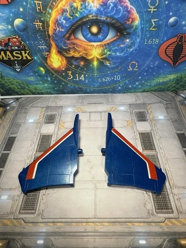 1984 G1 THUNDERCRACKER Transformers: Wings