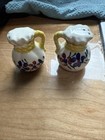 Salt & Pepper Shaker Set Ceramic Hand-painted Made In Japan Sm Pitchers Vintage  — photo 1