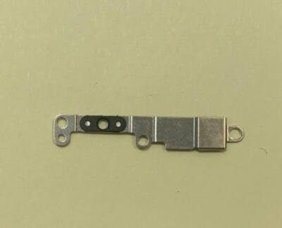 Iphone 4 4G Support Plaque Métal Nappe Connecteur Charge NEUF Iphone 4 4G Support Plaque Métal Nappe Connecteur Charge NEUF