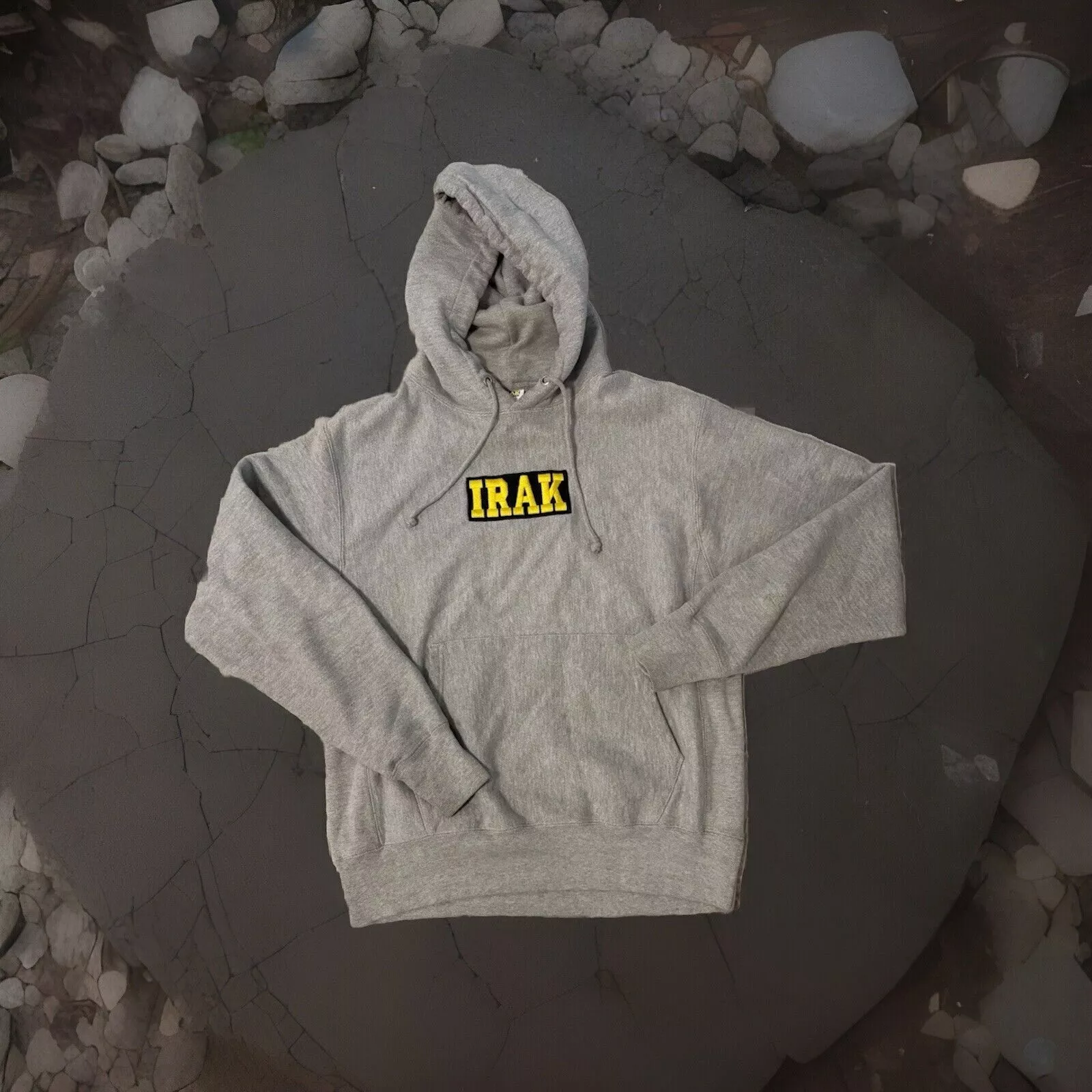 Sweat à capuche IRAK New York Box Logo Supreme