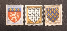 1943 Timbres France .Y&T N 572 , 573 , 575  , Bon État , non oblitéré  .