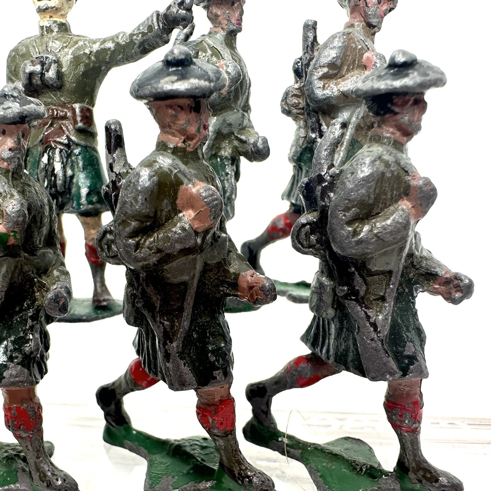 Lote de Tropas Militares Soldados de las Tierras Altas Escocesas de Marcha Auténticas De Colección Primera Guerra Mundial Foto 4 de 4