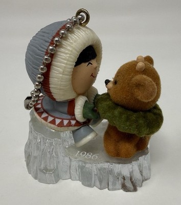 Hallmark Frosty Friends Key Chain Eskimo Baby Reindeer 1986 Vintage Ornament