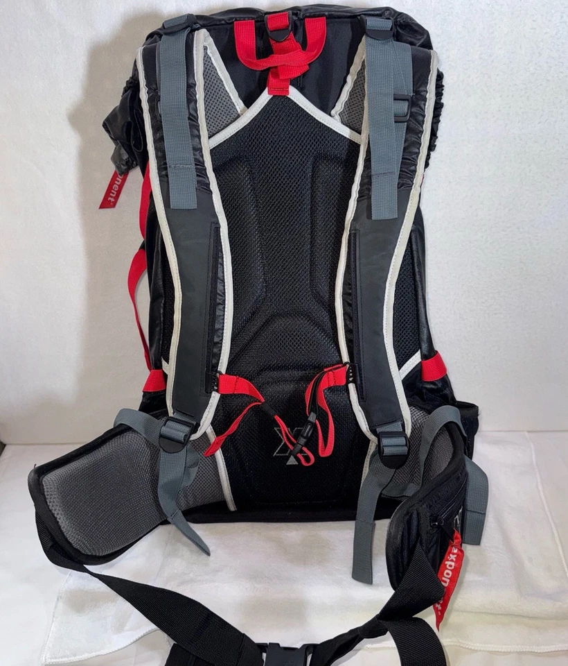 Coleman Kwanza Exponent Tarrian X40 marco interno (21” de profundidad) senderismo mochilero Foto 2 de 4