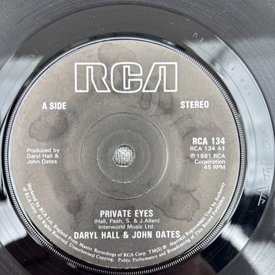 Daryl Hall & John Oates - Private Eyes - 7  vinyl single - 1981 - RCA
