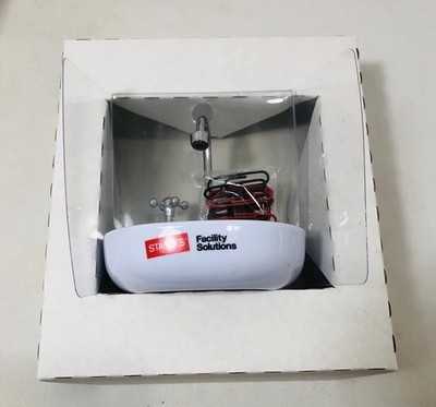 Staples Facility Solutions Even The Kitchen Sink Mini Magnetic Paper Clip Holder