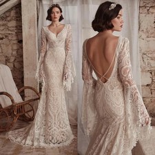 Boho Mermaid Wedding Dresses V-Neck Long Sleeves Lace Appliques Bridal Gowns