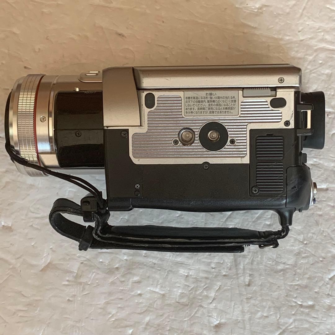 Panasonic NV-GS400 Camcorder Video Camera MiniDV 12x Zoom Silver