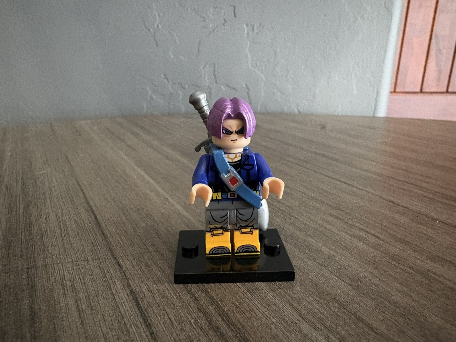 Dragon Ball Z Lego  Trunks Mini Figure