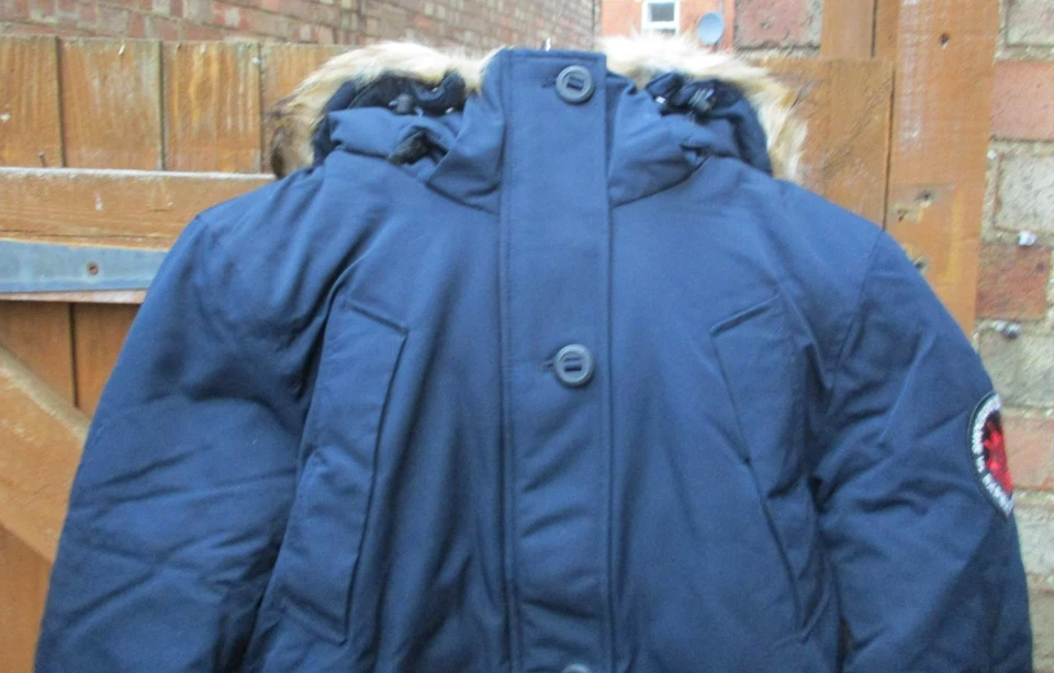 Ladies Superdry Coat Everest Parka Faux Fur Hooded Lined Padded Coat UK 8 BNWTs - Image 4 of 4