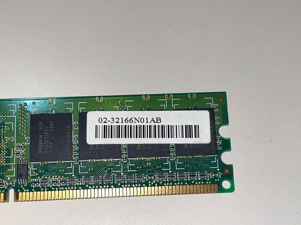 Hynix 512MB HYMP564U64P8-E3 PC2-4200U Desktop Memory/RAM - Image 3 of 4