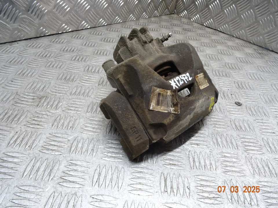 Peugeot 208-e GT-LINE 2020 PL21E EV MK2 pinza de freno delantera izquierda *12972 Foto 2 de 4