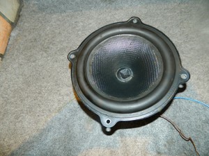 b&w dm5 speakers