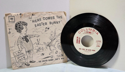 Carolyn Binkley- Here Comes the Easter Bunny 45 RPM Record LP w/ Picture Sleeve