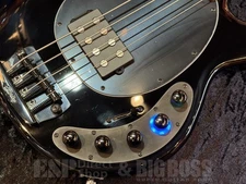 Sterling Music Man DarkRay Bass Black Active Preamp 3 Modes Used