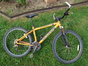 引取限定　KONA　スティンキー Kona Stinky Mountain Bike | eBay