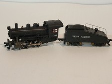 Vintage Ho Scale Union Pacific Locomotive W/ Coal Tender Mantua Model Train Car