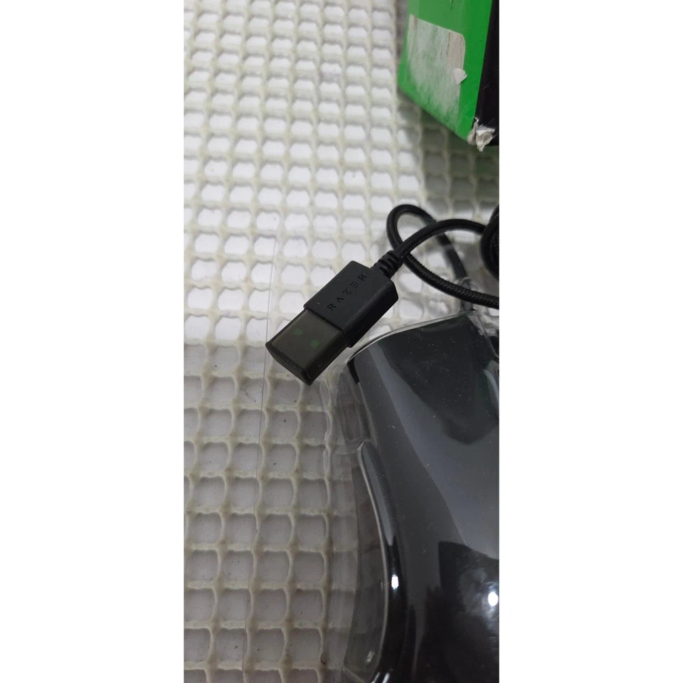 Razer Deathadder Elite Gaming Mouse  Black-NEW OPEN BOX - Image 2 of 4