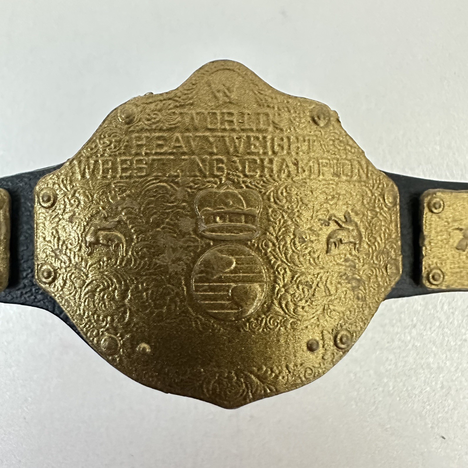 World Heavyweight Championship Title Elite Big Gold Belt WWE matte image 4