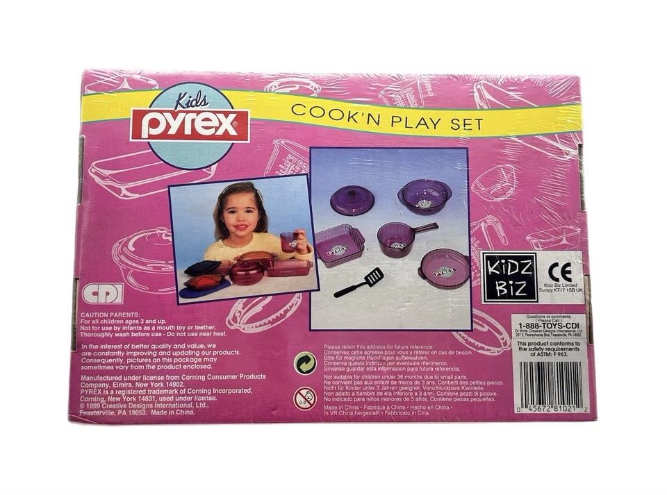 VTG Kids Pyrex Cook’n Play Set 1999 CDI Cranberry Visions Cookware Toy SEALED - Image 2 of 4