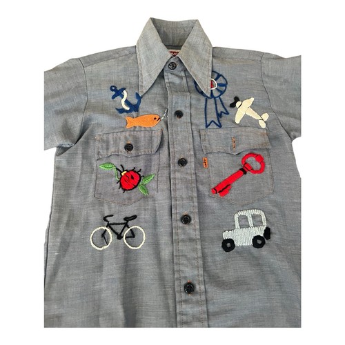 Vintage Levi's 1970s Children's Button Down Denim Shirt Hand Embroidered Size 10 - Picture 3 of 11