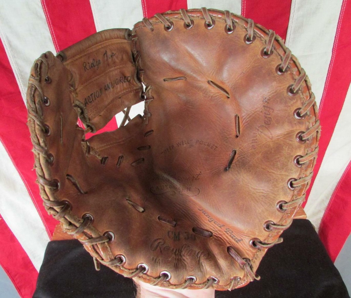 Vintage 1960s Rawlings Leather Baseball Glove First Basemans Mitt